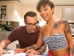 Arsch, Schwarz, Blasen, Geschnappt, Handjob, Interrassisch, Küche, Jungendliche (18+)
