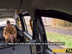 フェラチオ, 淫乱熟女, オーガズム, アウトドア, 公共, 現実, 叫ぶ, タトゥー