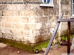 Asiatisch, Grosser arsch, Schwarz, Hundestellung, Schwarz, Im freien, Ablutschen, Nass