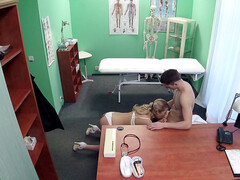 Любители, Минет, Доктор, Ласковые ручки, Медсестра, Дразнящие, Тугие, Униформа