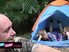 Grosse bite, Tir de sperme, Gorge profonde, Branlette thaïlandaise, Hd, Chatte, Criant, Tabou