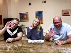 Achter de coulissen, Grote lul, Blond, Pijpbeurt, Likken, Klein, Kut duiken, Tieten likken