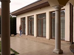 Winsome girl with ease tempts old neighbor into kinky affair