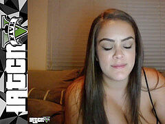 Katie Cummings webcam unwrap-tease