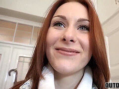 Sucer une bite, Rousse roux