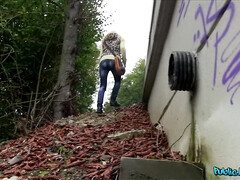 Leie, Blondine, Blasen, Betrug, Europäisch, Geld, Im freien, Pov