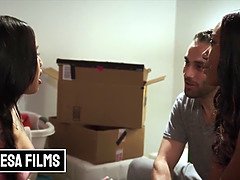 アフリカ人, 顔面騎乗, 女 人男 人, Hd, なめる, オマンコ, タトゥー, 三人