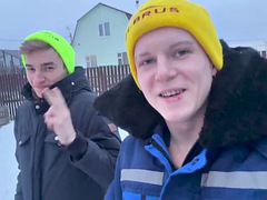 Leie, In den arsch, Spermaladung, Hardcore, Interrassisch, Küssen, Im freien, Russisch