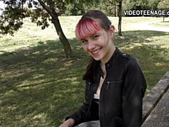18 años, Culo, Entrevista, Primera ves, Francés, Hd, Masturbación, Pequeña
