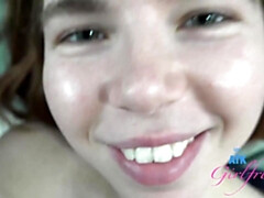 Enthousiasteling, Sperma, Hondjeshouding, Hd, Gezichtspunt, Geschoren, Tiener, Tieten likken