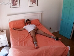 Grosse bite, Faciale, Hd, Criant, Maigrichonne, Serré, Nénés, Voyeur