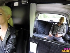 Grosser schwanz, Schwarz, Auto, Besamung, Handjob, Im freien, Muschi, Eng