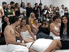 Любители, Брюнетки, Группа, Домашнее видео, Натуральные сиськи, Оргии, От первого лица, Бритые