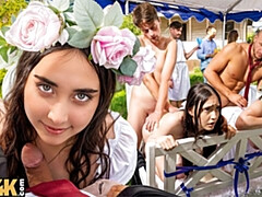 Anaal, Brijd, Bruinharig, Jurk, Hardcore, Buiten, Russisch, Bruiloft