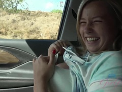 Enthousiasteling, Strand, Badpak, Vingeren, Vriendin, Buiten, Gezichtspunt, Openbaar