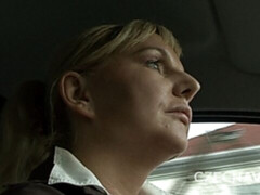 Leie, Grosser arsch, Grosse titten, Blasen, Handjob, Im freien, Pov, Rasiert