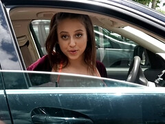 Amateur, Tetas grandes, Mamada, Coche, Sexo duro, Tatuaje, Tetas, Mojado