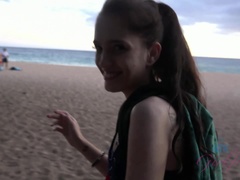 ビーチ, 茶髪の, 指いじり, キス, オイル, オーガズム, アウトドア, オマンコ