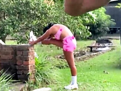 Culo, Negro, Enorme, Latina, Maduro, Al aire libre, Público, Tetas