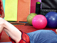 Pijpbeurt, Lul, Vingeren, Sportzaal, Reusachtig, Moeder die ik wil neuken, Kut duiken, Tieten likken