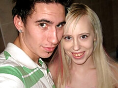 Cuarto de baño, Culo grande, Verga grande, Rubia, Estilo perrito, Tetas naturales, Adolescente, Tetas