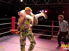 フェラチオ, イギリス人, 茶髪の, 気狂い, ハードコア, Hd, ティーン, レスリング