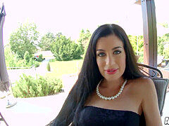 Brunette brune, Éjaculation interne, Tir de sperme, Européenne, Chatte