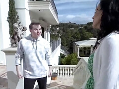 アメリカ人, デカチン, デカパイ, フェラチオ, 巨乳な, カワイイ, ドイツ人, 淫乱熟女