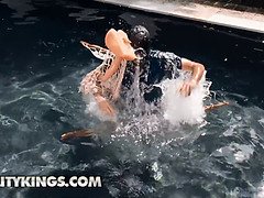 Verga grande, Tetas grandes, Mamada, Estilo perrito, Hd, Interracial, Pelirrojo, Trio