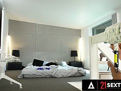 Stellung 69, Aus dem arsch in den mund, Grosse titten, Blasen, Hundestellung, Lecken, Monster, Muschi