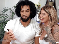 ビキニ, ブロンド, フェラチオ, 手コキする, ヒール, アウトドア, スパンキング, オッパイの