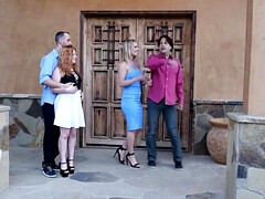 Красотки, Большие сиськи, Блондинки, Глубокая глотка, Порнозвезда, Киски, Реалити, Жесткий секс