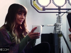 69 negenenzestig, Grote lul, Bruinharig, Likken, Orgie, Kut duiken, Roodharige vrouw, Trio