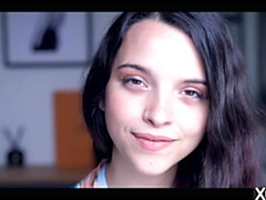 Sucer une bite, Bondage, Brunette brune, En levrette, Fille latino, Orgasme, Réalité, Esclave