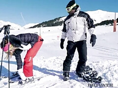 In den arsch, Schwarz, Blondine, Blasen, Besamung, Spermaladung, Kehlenfick, Europäisch