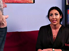 Verga grande, Británico, Dominacion femenina, Tacones, Lencería, Madres para coger, Seducido, Voyeur