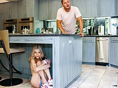 18 летние, Жопа, Большой член, Блондинки, Минет, Собачьи, Натуральные сиськи, Тощие