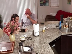 Amateur, Verga grande, Morena, Hija, Pajear, Casero, Maduro, Tetas naturales