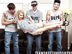 Большая жопа, Большой член, Блондинки, Минет, Собачьи, Натуральные сиськи, Короткая стрижка, Сиськи