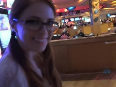 Leie, Grosse titten, Kleid, Freundin, Absätze, Piercing, Pov, Muschi