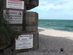 Arsch, Strand, Blasen, Braunhaarige, Spermaladung, Hardcore, Rasiert, Dürr