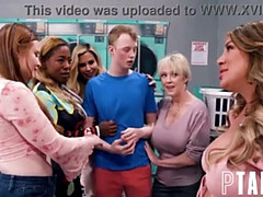 Amateur, Gros cul, Sucer une bite, Mère que j'aimerais baiser, Petite femme, Pov, Réalité, Tabou