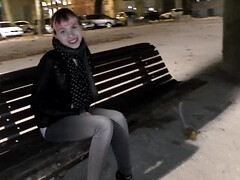 18 ans, Amateur, Grosse bite, Branlette thaïlandaise, Petite femme, Maigrichonne, Nénés, Jouets