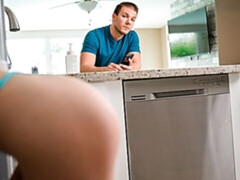 Блондинки, Минет, Собачьи, Пальцем, Мастурбация, Киски, Тату, Сиськи