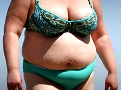 Grosser arsch, Grosse titten, Erotisch, Fett, Oma, Selbstgemacht, Reif, Im freien