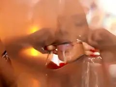 デカ尻, バック, 顔射, 女 人男 人, Hd, なめる, 剃毛, 三人