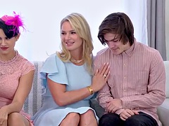 Sucer une bite, Rondelette, Le plan cul à quatre, Groupe, Hard, Talons, Lingerie, Orgie