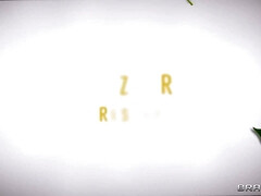 Большая жопа, Большой член, Большие сиськи, Грудастые, Семяизвержение, Латиноамериканки, Порнозвезда, Душ