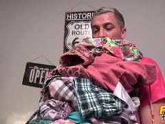 Amateur, En levrette, Faciale, Fétiche, Doigter, Pov, Chatte, Lécher le sphincter