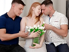 18 летние, Большая жопа, Большой член, Большие сиськи, Собачьи, Двойное проникновение, Рыжие, Тощие